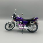 بنفش Kawasaki 750