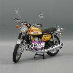 طلایی Suzuki GT 750 - تصویر 2