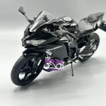 مشکی Kawasaki ZX 25 R - تصویر 3