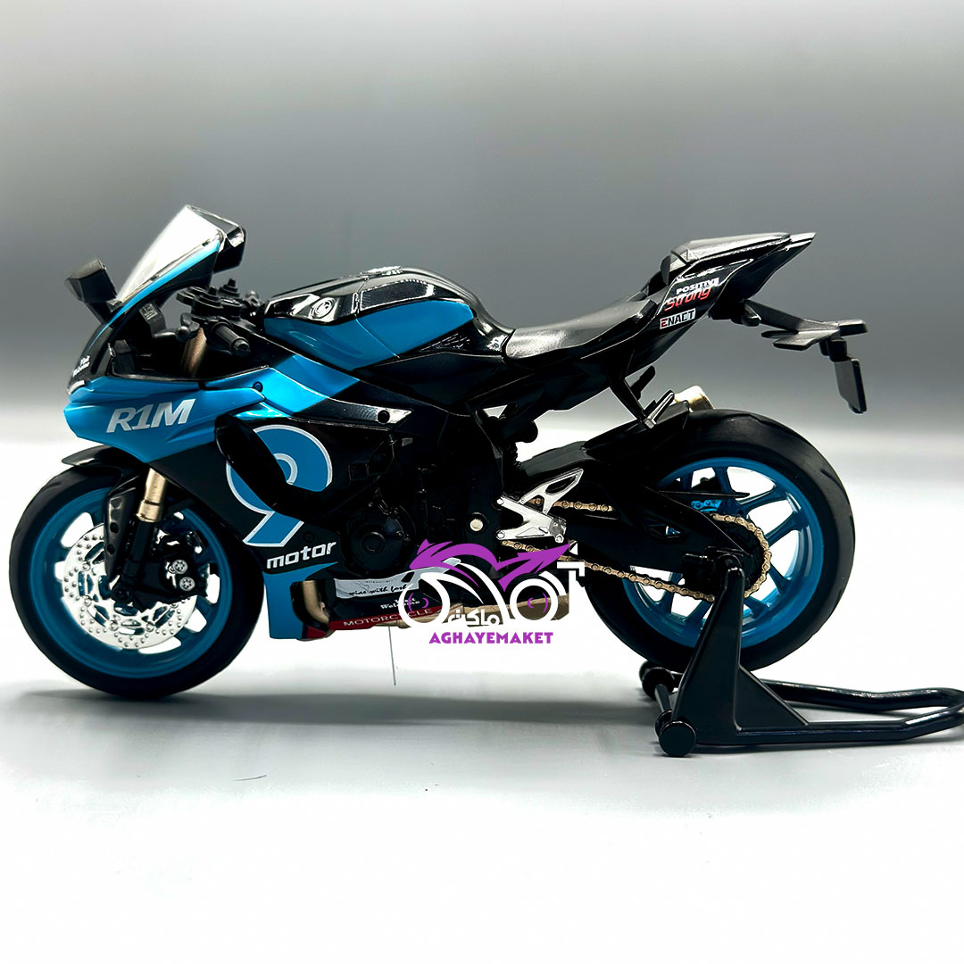 1-176 Yamaha R1-petronas - تصویر 1