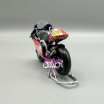 سفید قرمز-Aprilia GP 46 Leo - تصویر 3